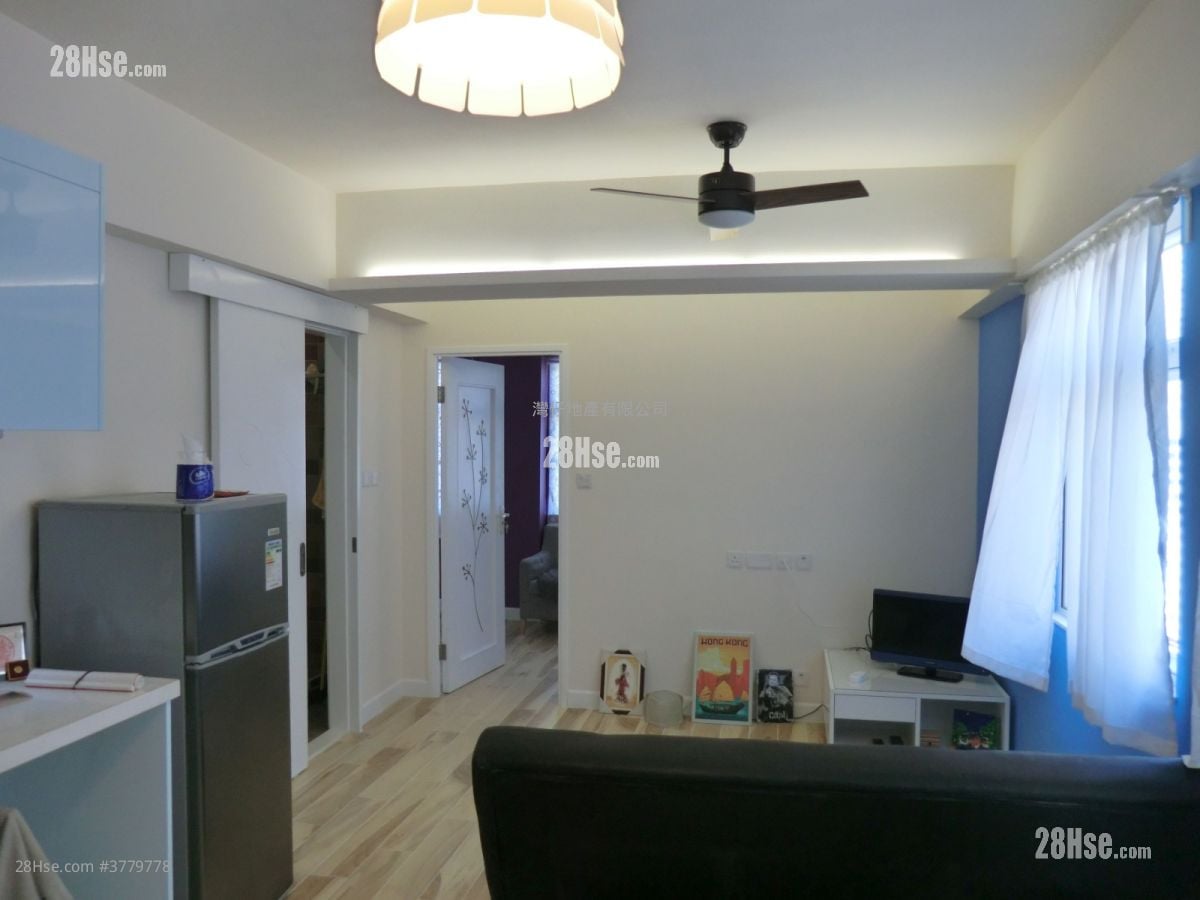 Pao Woo Mansion Sell 1 Bedroom , 1 Bathroom 376 ft²