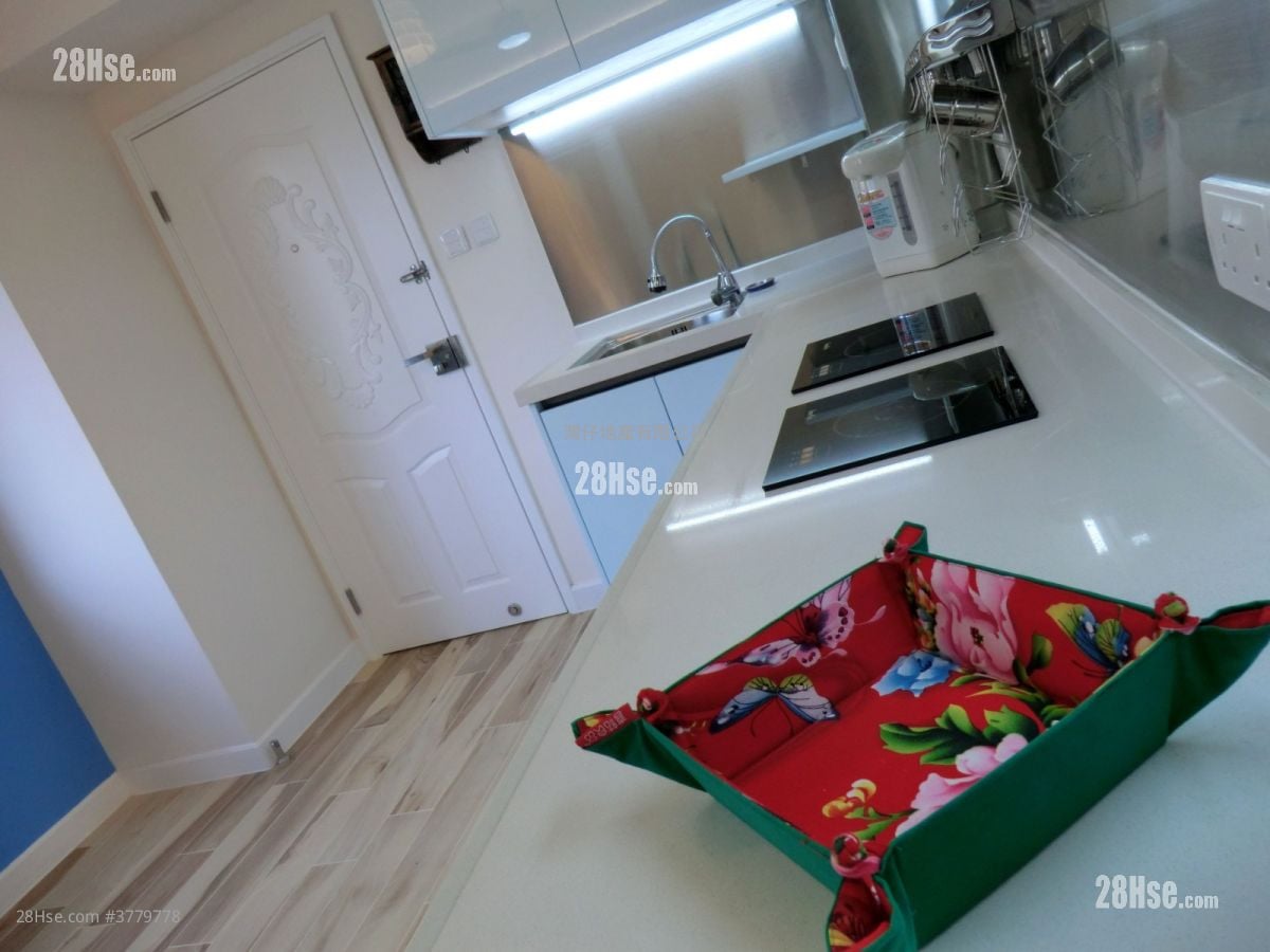 Pao Woo Mansion Sell 1 Bedroom , 1 Bathroom 376 ft²