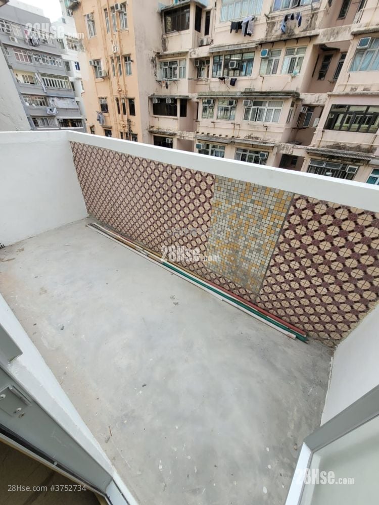 中坚楼 售盘 开放式间隔 326 平方尺