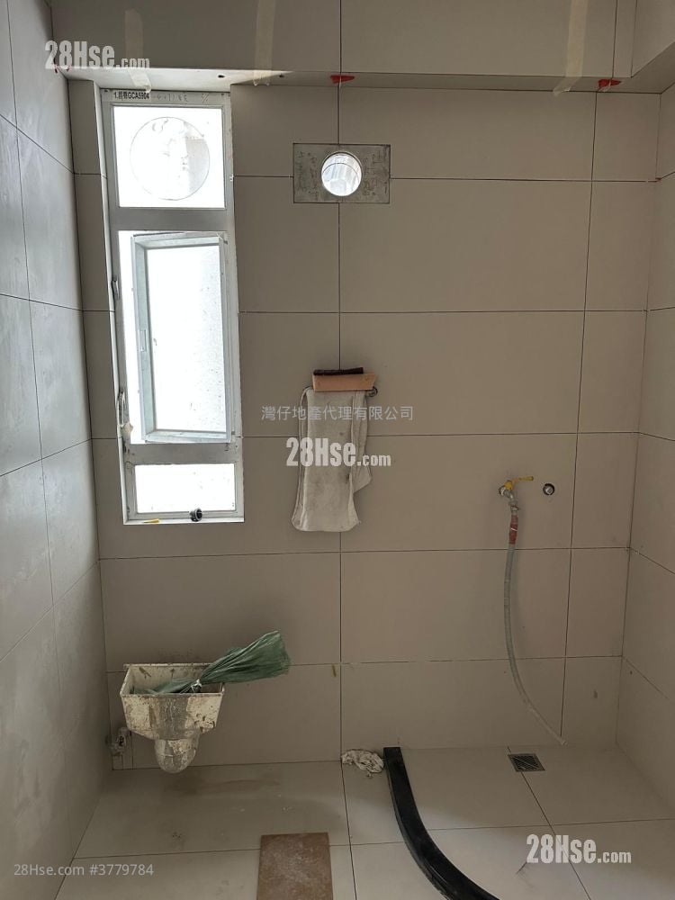 珠城大厦 售盘 2 房 , 1 浴室 493 平方尺