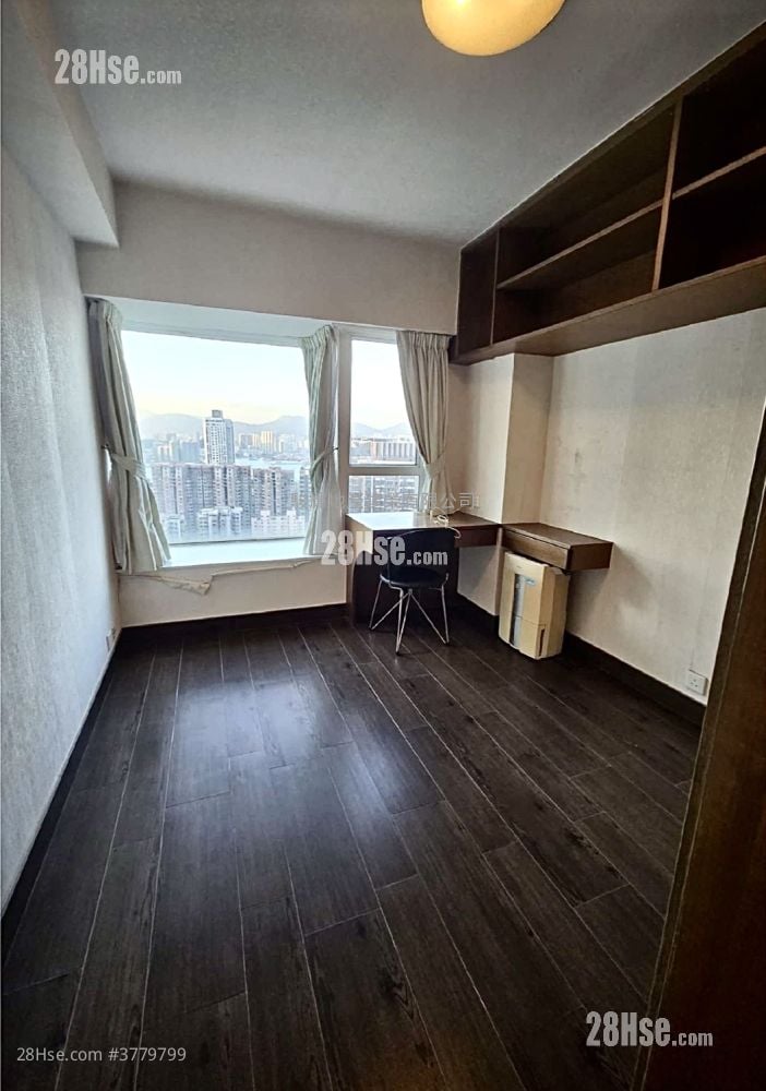 Pacific Palisades Sell 3 Bedrooms , 1 Bathroom 843 ft²