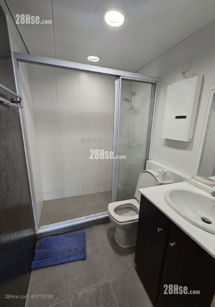 Pacific Palisades Sell 3 Bedrooms , 1 Bathroom 843 ft²