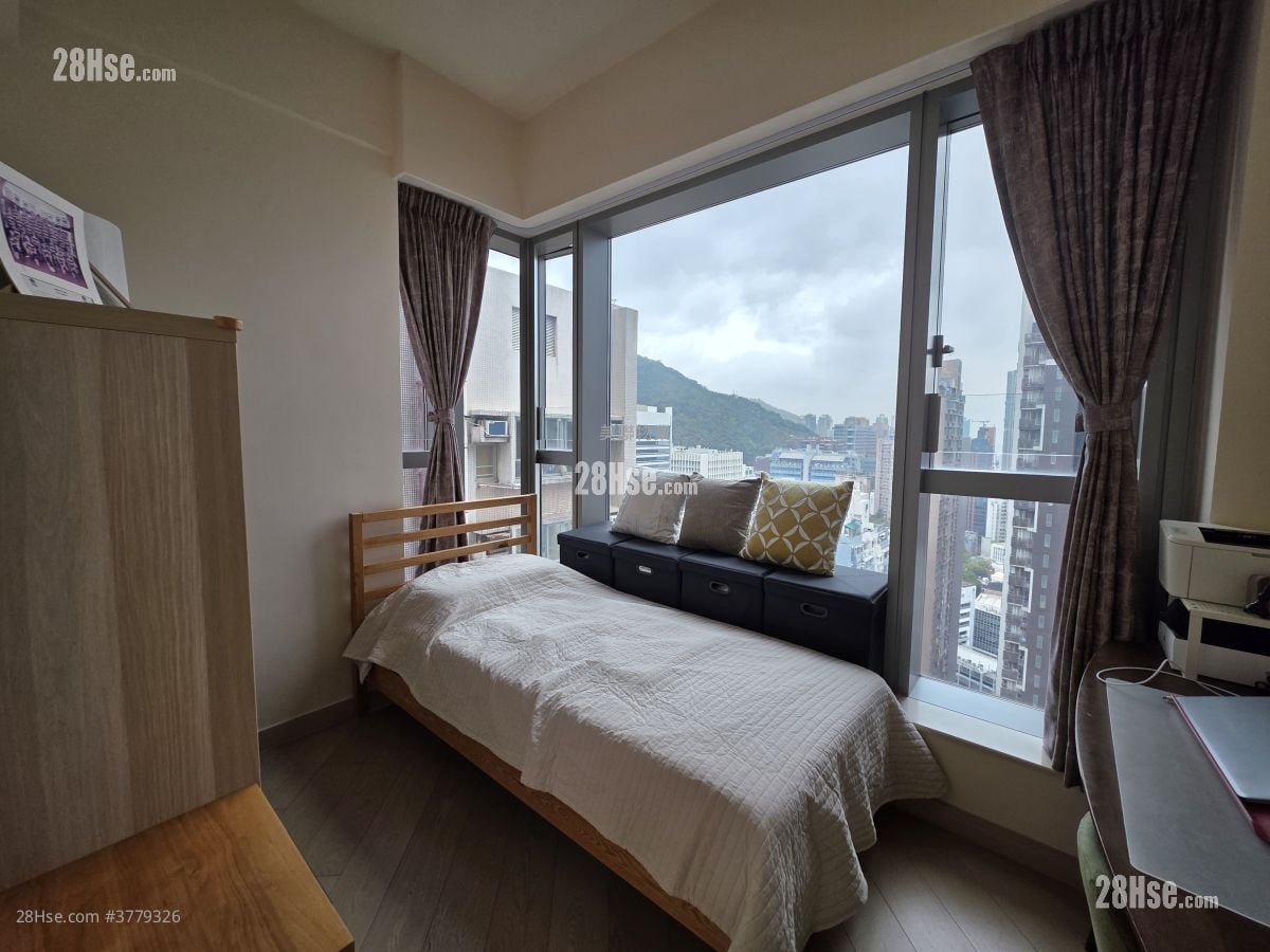 King's Hill Sell 2 Bedrooms , 1 Bathroom 508 ft²