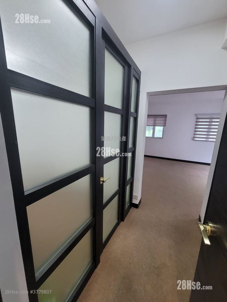 虎地下邨 售盘 4,000 平方尺