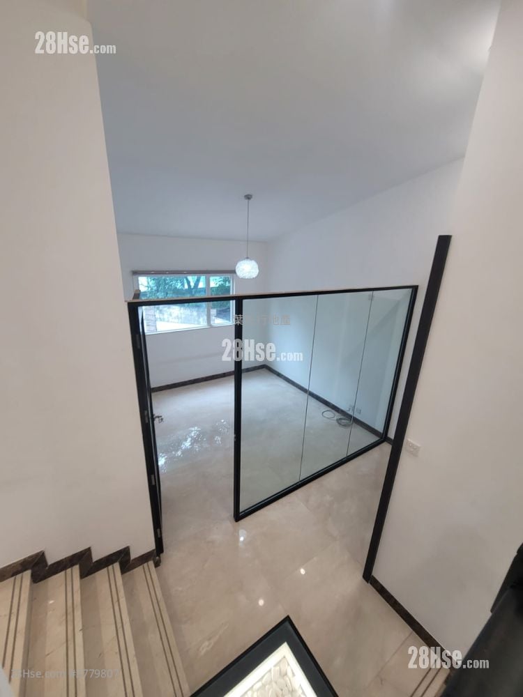 虎地下邨 售盘 4,000 平方尺