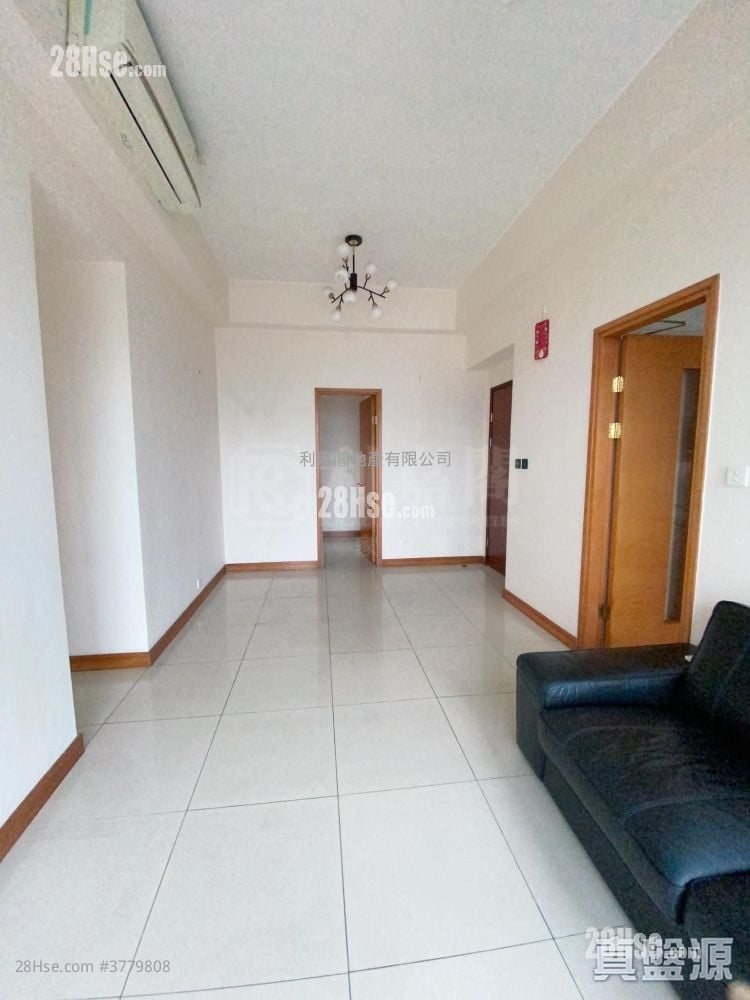 海峯 售盘 3 房 716 平方尺