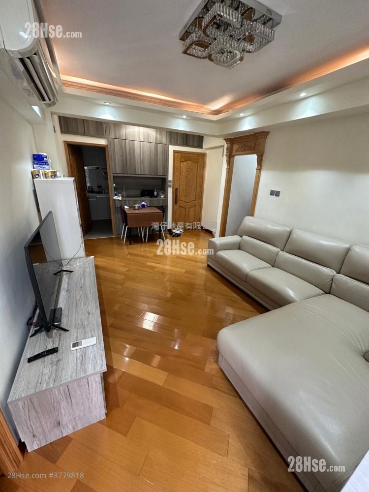 华登大厦 售盘 3 房 , 3 浴室 856 平方尺