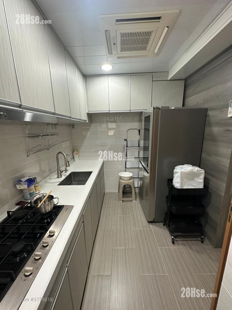 华登大厦 售盘 3 房 , 3 浴室 856 平方尺