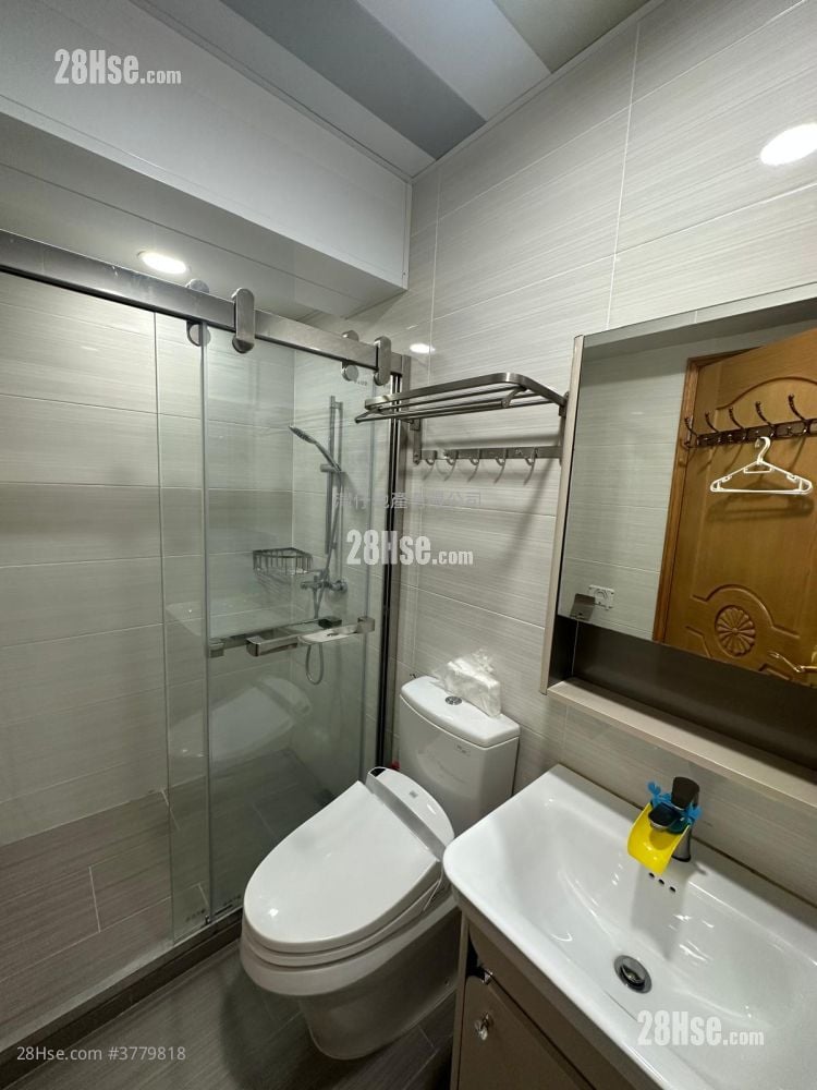 华登大厦 售盘 3 房 , 3 浴室 856 平方尺