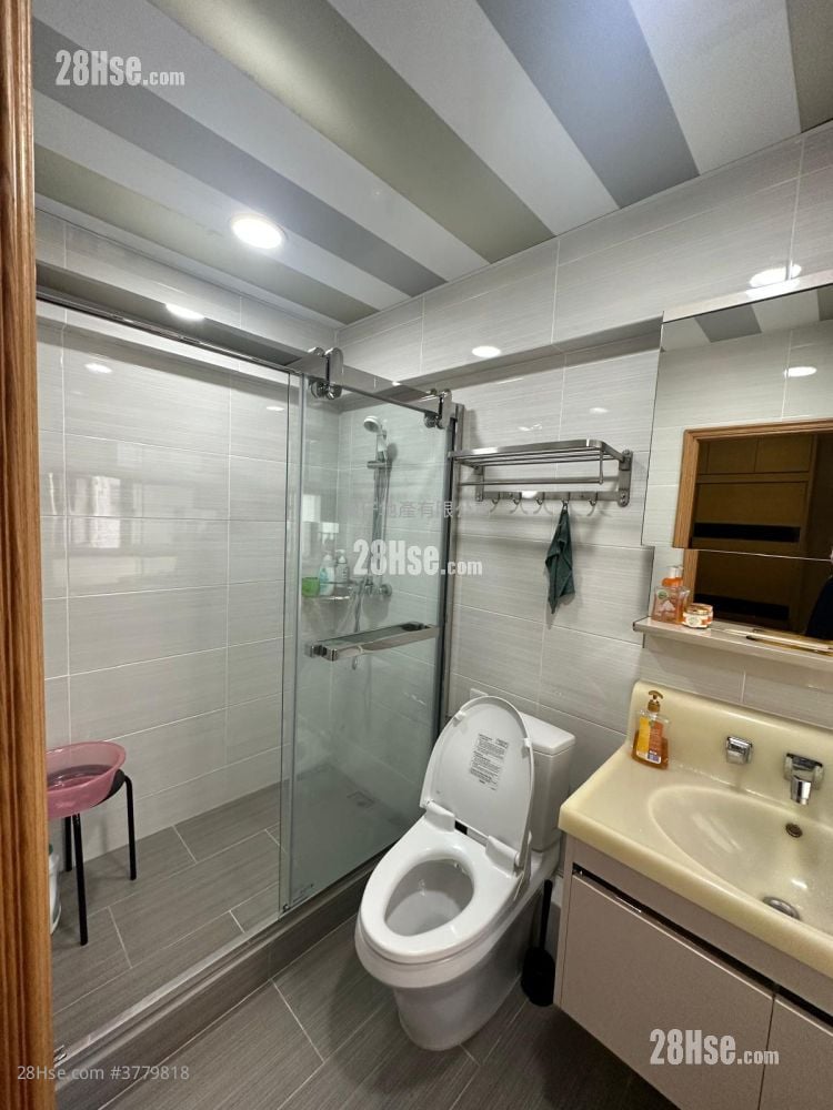 华登大厦 售盘 3 房 , 3 浴室 856 平方尺