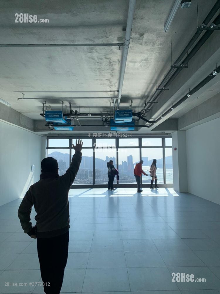 Four Seas Group Centre Sell