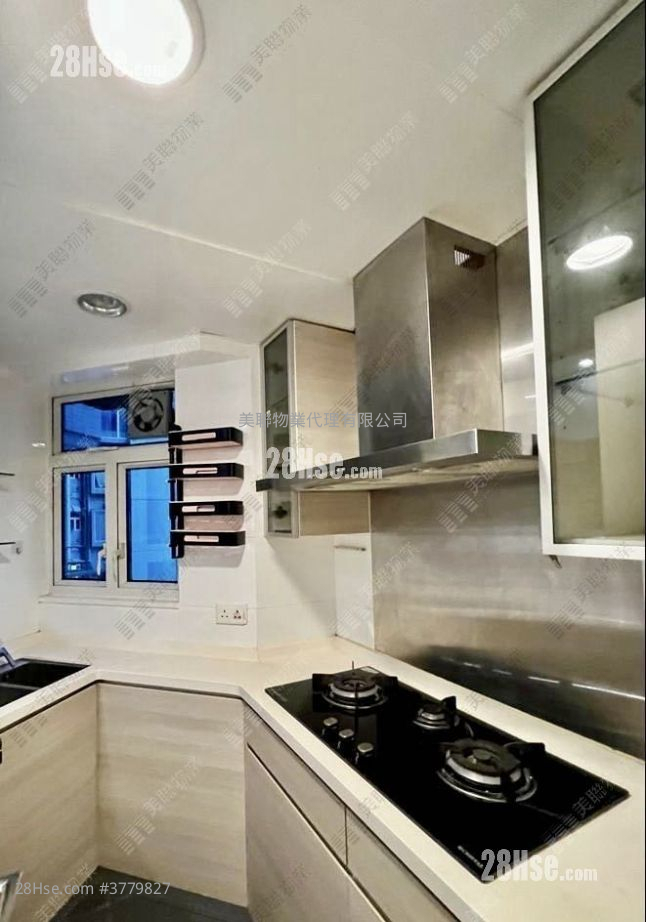 The Beaumount Sell 2 Bedrooms , 1 Bathroom 499 ft²