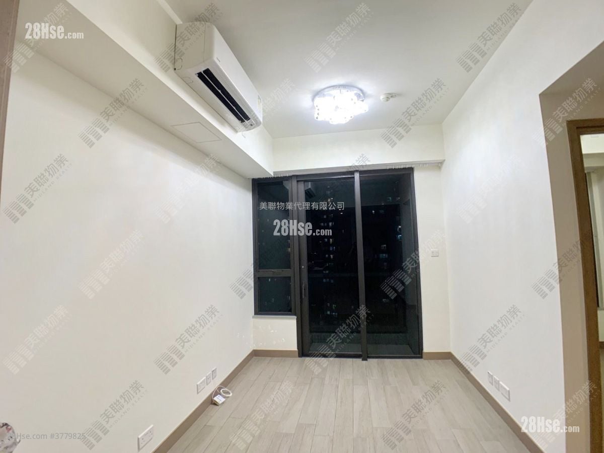 Wings At Sea Sell 2 Bedrooms , 1 Bathroom 472 ft²