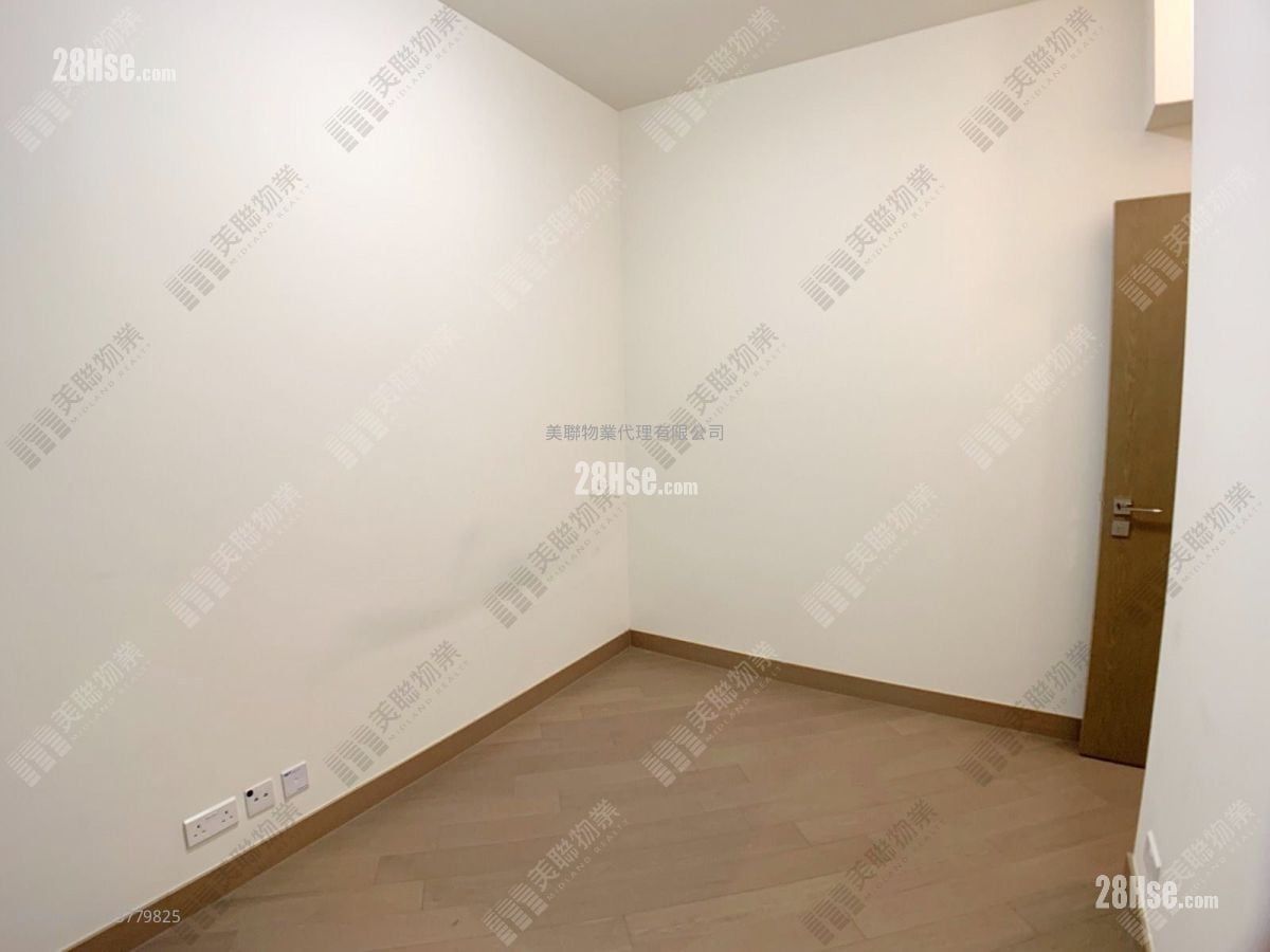 Wings At Sea Sell 2 Bedrooms , 1 Bathroom 472 ft²