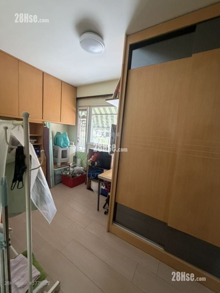 颐景居 售盘 3 房 , 2 浴室 960 平方尺