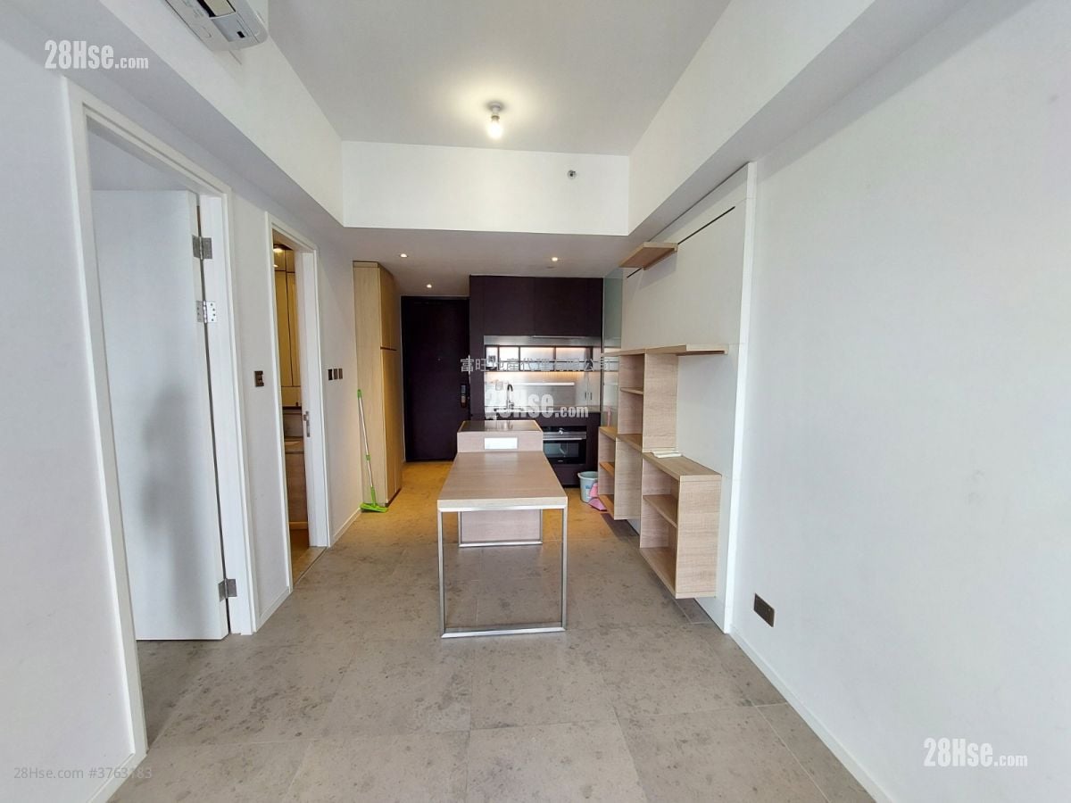 Skypark Sell 1 Bedroom , 1 Bathroom 407 ft²