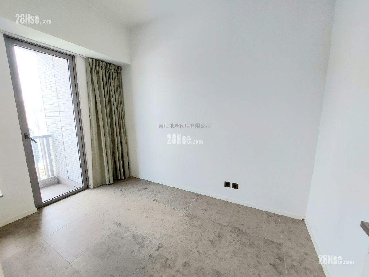 Skypark Sell 1 Bedroom , 1 Bathroom 407 ft²