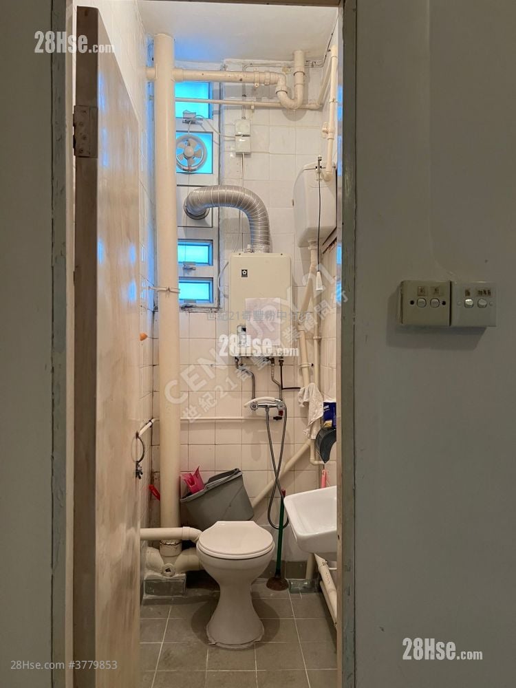 Cheung Wah Estate Sell Studio , 1 Bathroom 277 ft²