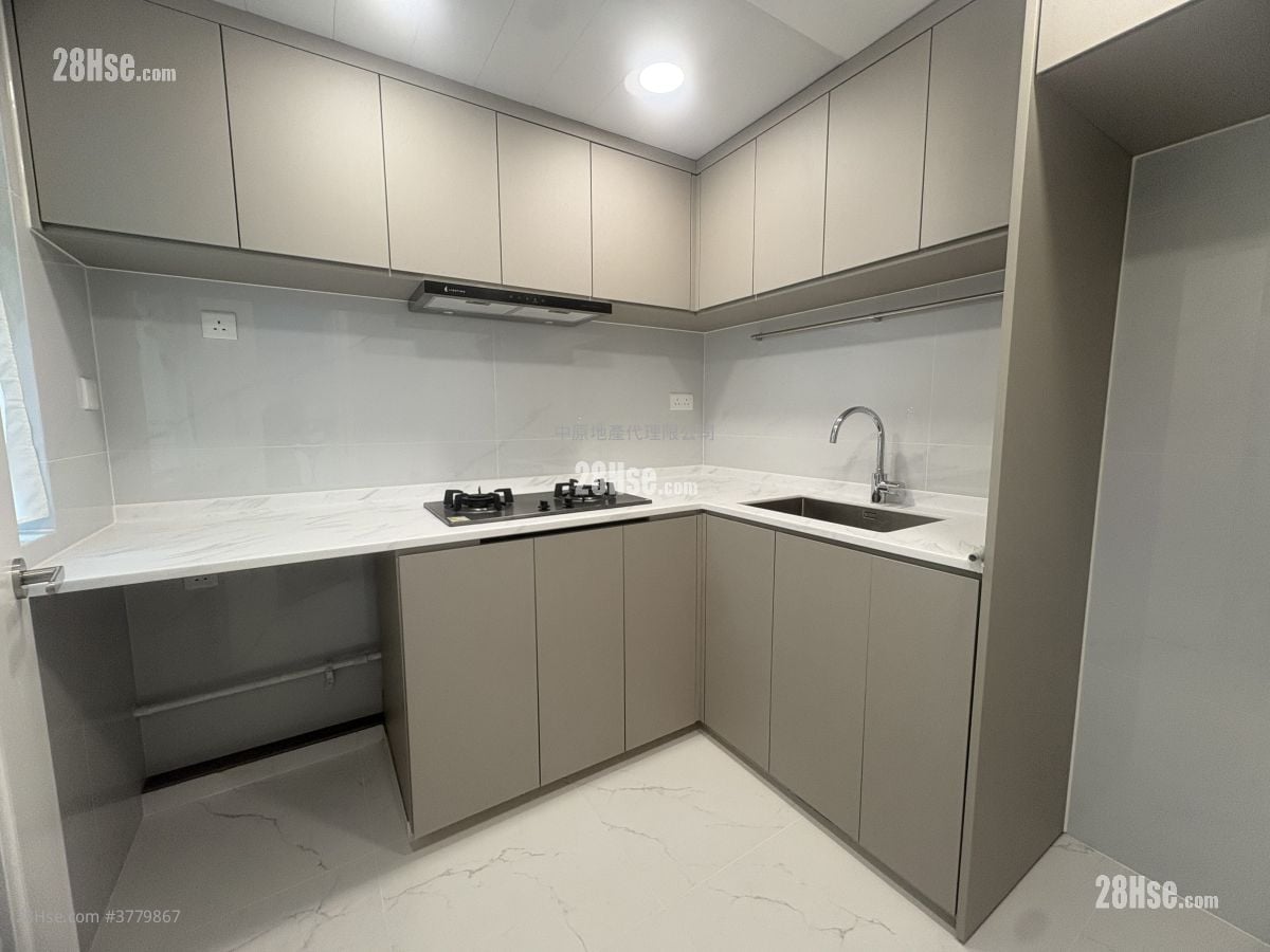 Grand Del Sol Sell 3 Bedrooms 756 ft²