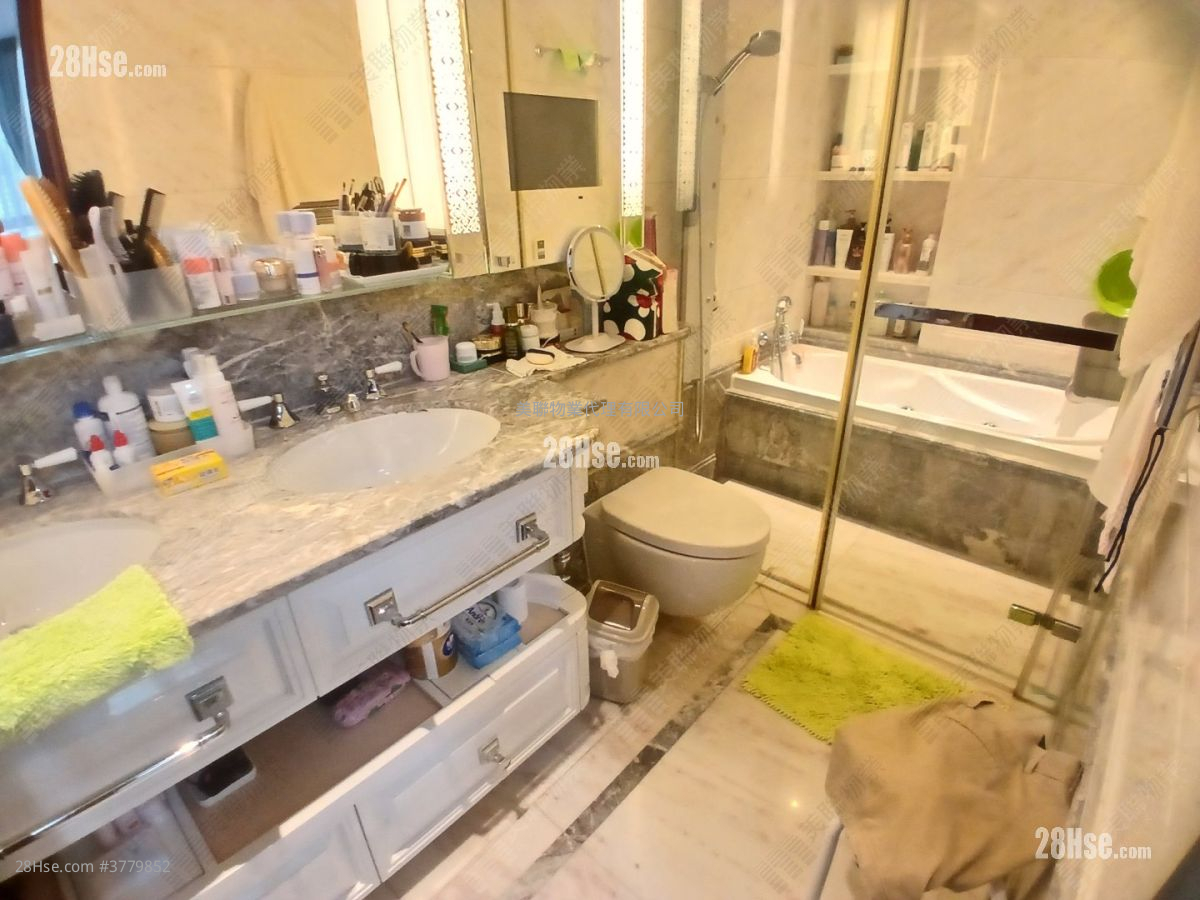 逸珑 售盘 4 房 1,488 平方尺