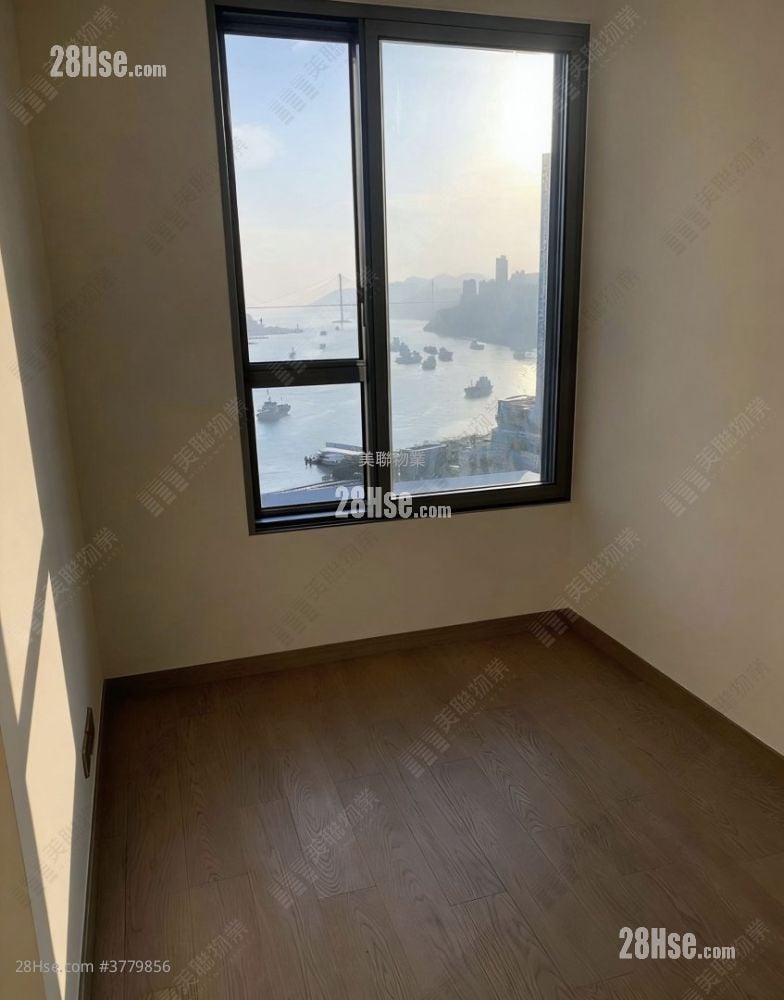 映日湾 售盘 3 房 , 2 浴室 644 平方尺