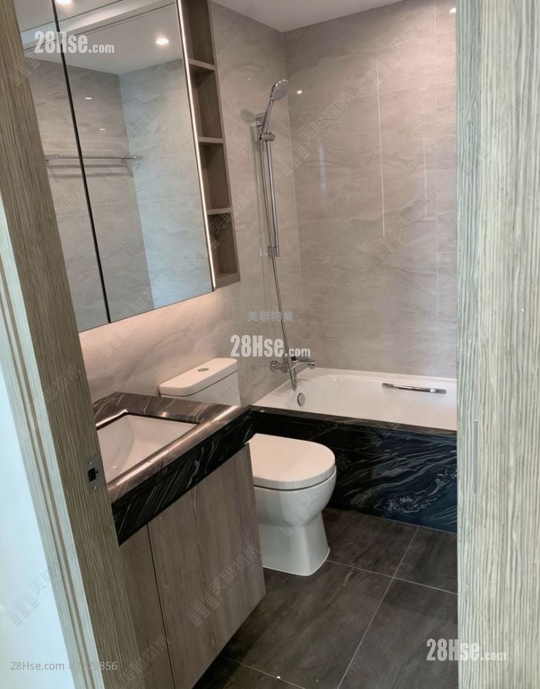 映日湾 售盘 3 房 , 2 浴室 644 平方尺