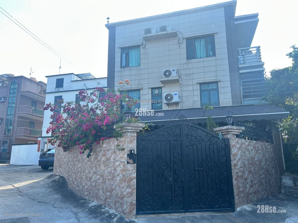 村屋 售盘 4 房 , 3 浴室