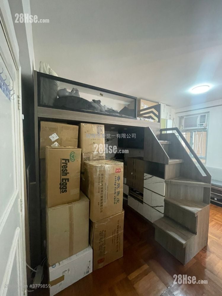 Tin Man Court Sell Studio , 1 Bathroom 284 ft²