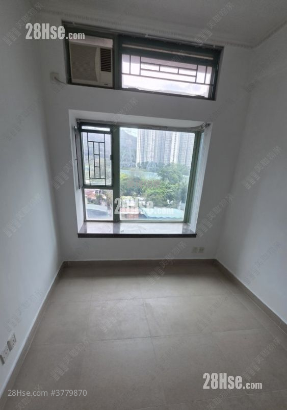 Botania Villa Sell 2 Bedrooms 509 ft²