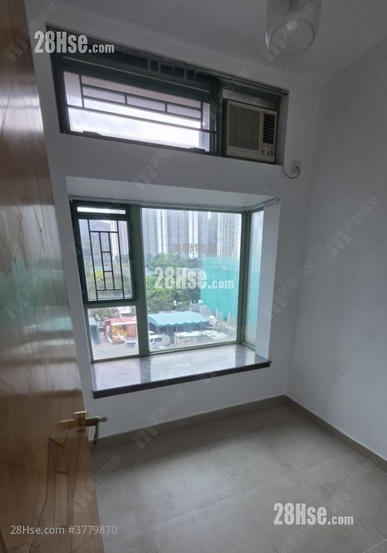 Botania Villa Sell 2 Bedrooms 509 ft²