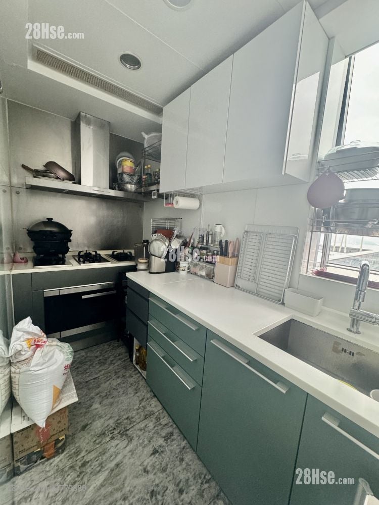 天玺 售盘 4 房 1,679 平方尺