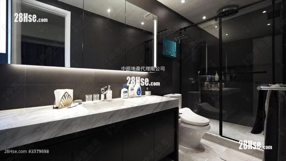 The Cairnhill Sell 4 Bedrooms , 4 Bathrooms 899 ft²