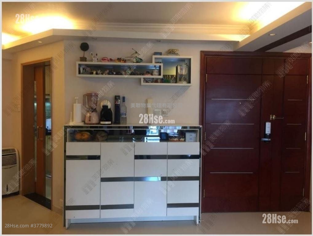 Laguna City Sell 5+ Bedrooms 687 ft²