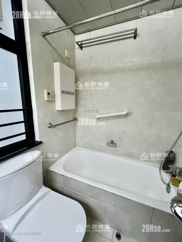 御皇台 售盘 2 房 , 1 浴室 379 平方尺