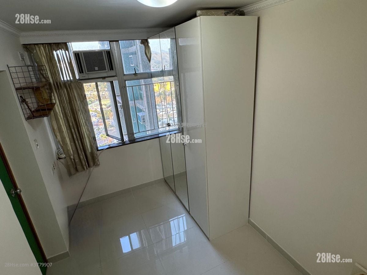 Ka Shing Court Sell 2 Bedrooms , 1 Bathroom 541 ft²