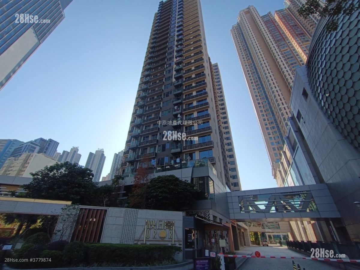 Aurora Sell 218 ft²