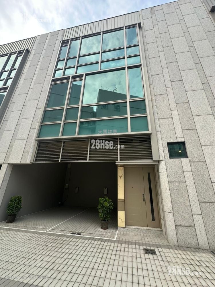 La Aldea Sell 4 Bedrooms , 3 Bathrooms 2,610 ft²