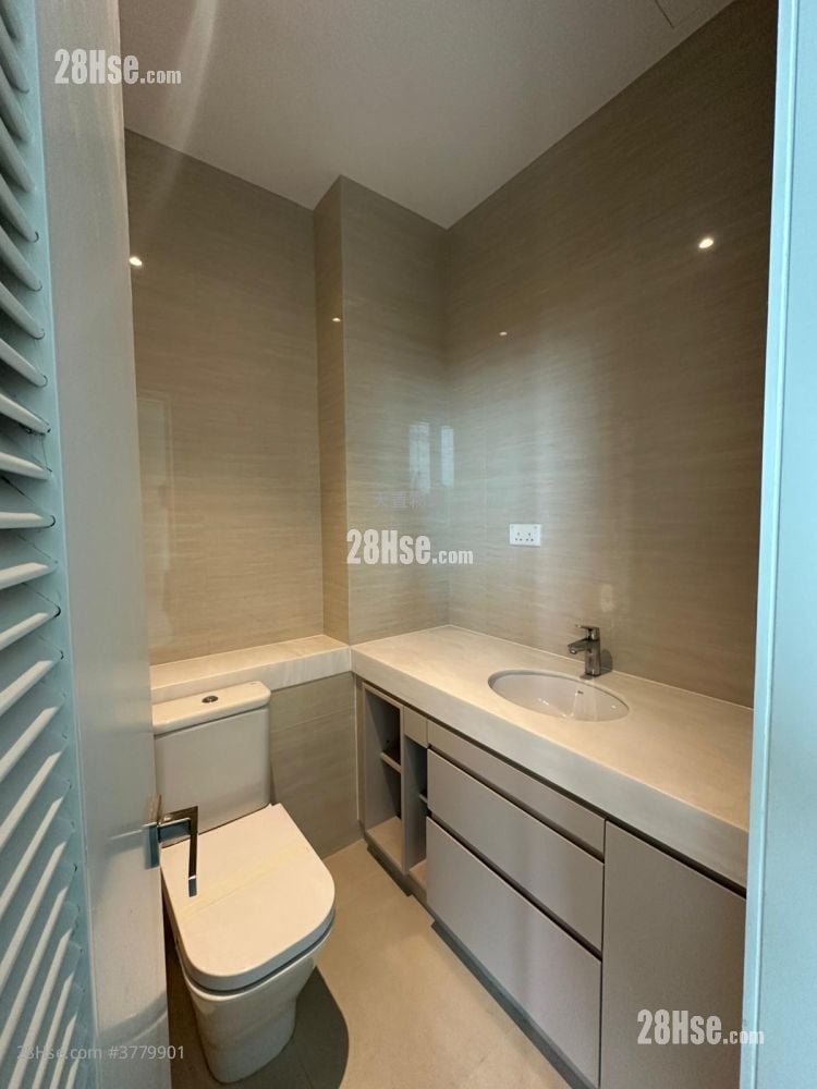 La Aldea Sell 4 Bedrooms , 3 Bathrooms 2,610 ft²