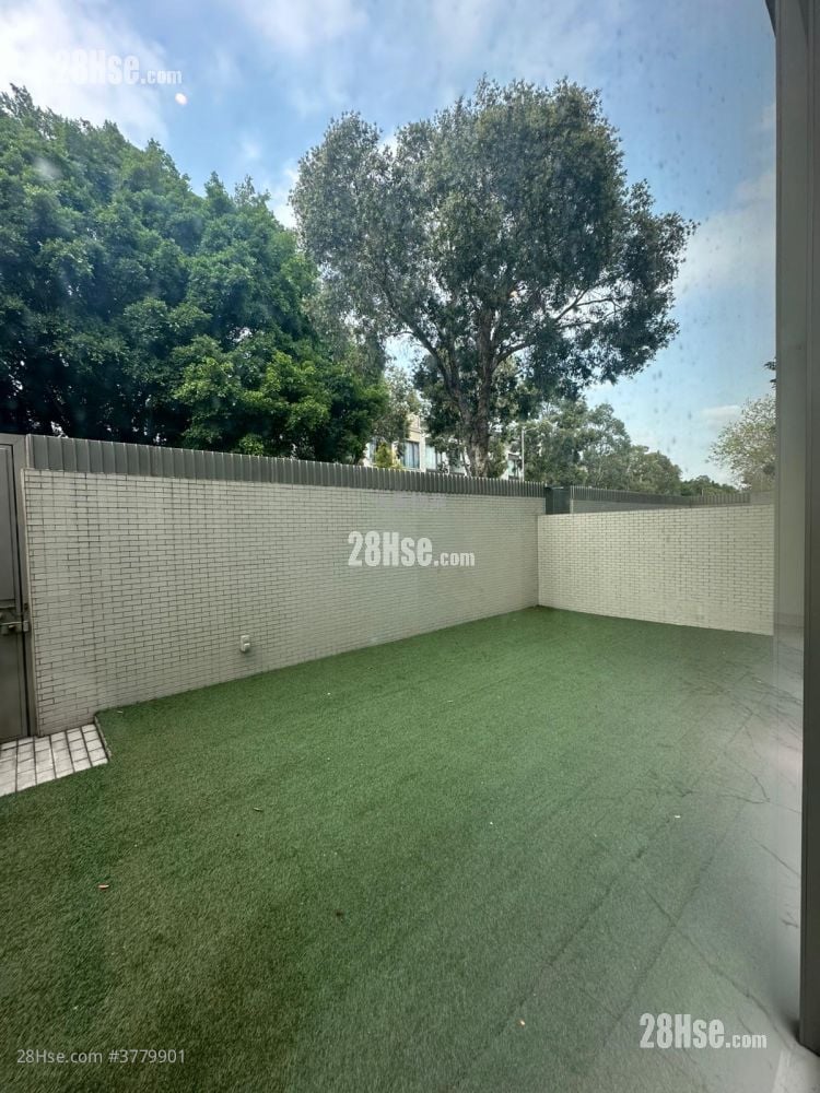 La Aldea Sell 4 Bedrooms , 3 Bathrooms 2,610 ft²