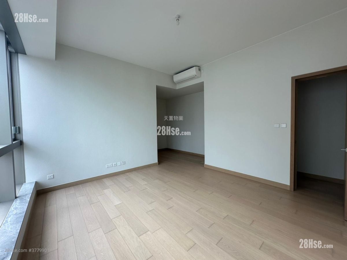 La Aldea Sell 4 Bedrooms , 3 Bathrooms 2,610 ft²