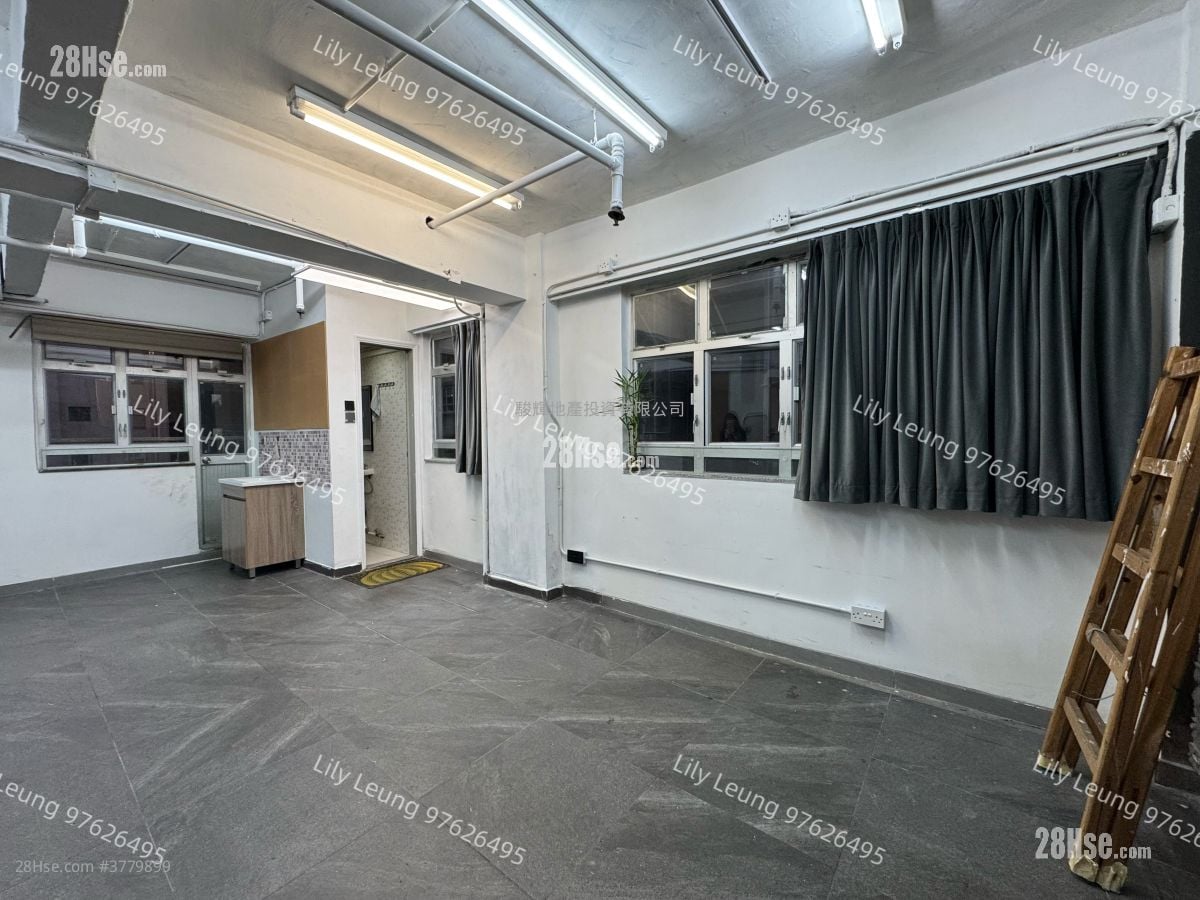 Sang Fat Commercial House Rental Studio , 1 Toilet