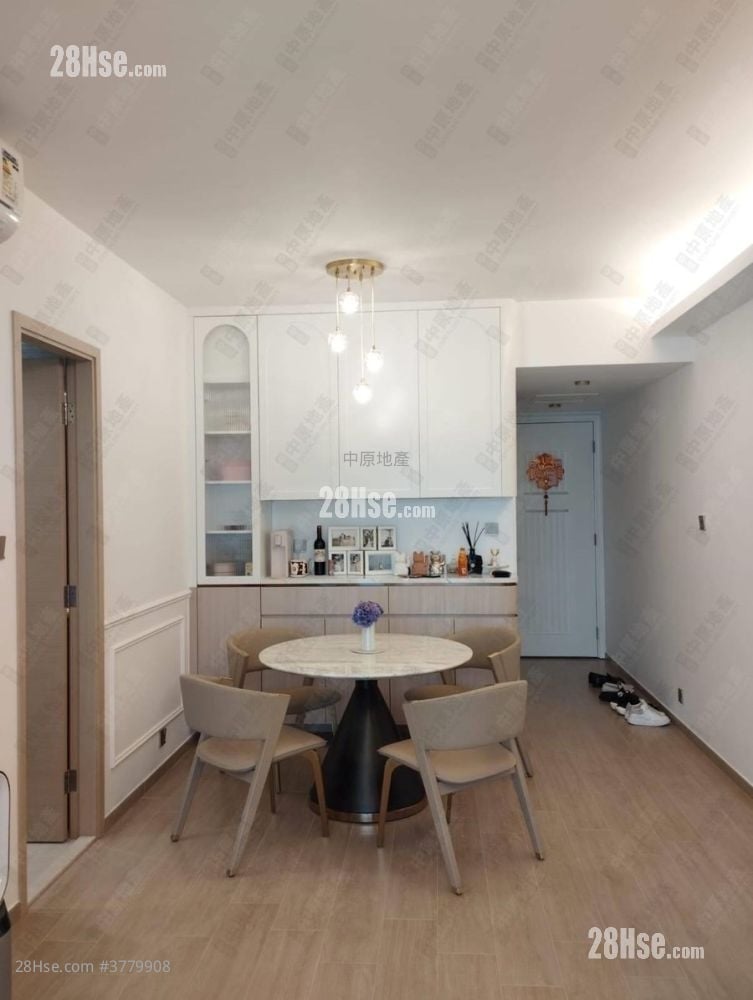 Sausalito Sell 3 Bedrooms 755 ft²