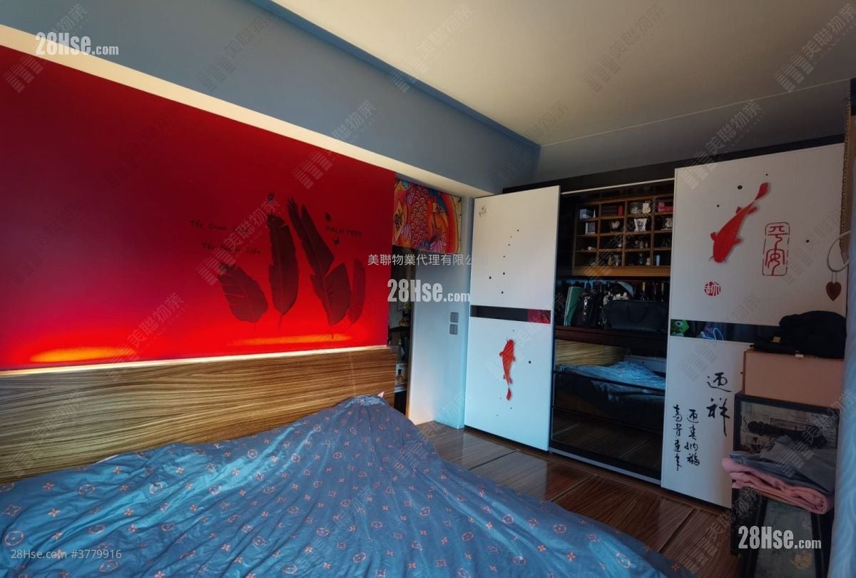 鲤湾天下 售盘 2 房 666 平方尺