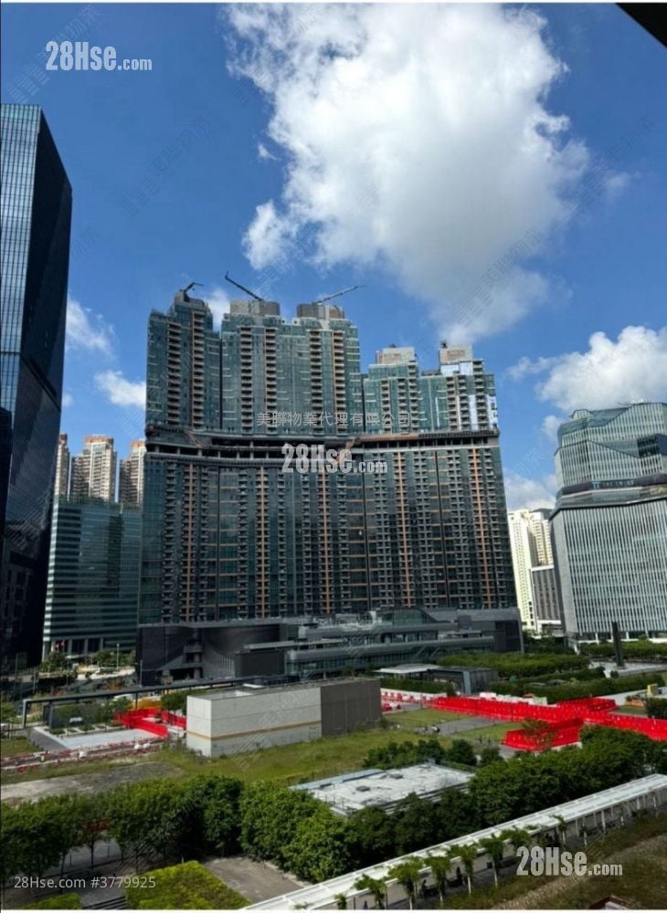 One Kai Tak(Ii) Sell 3 Bedrooms 799 ft²