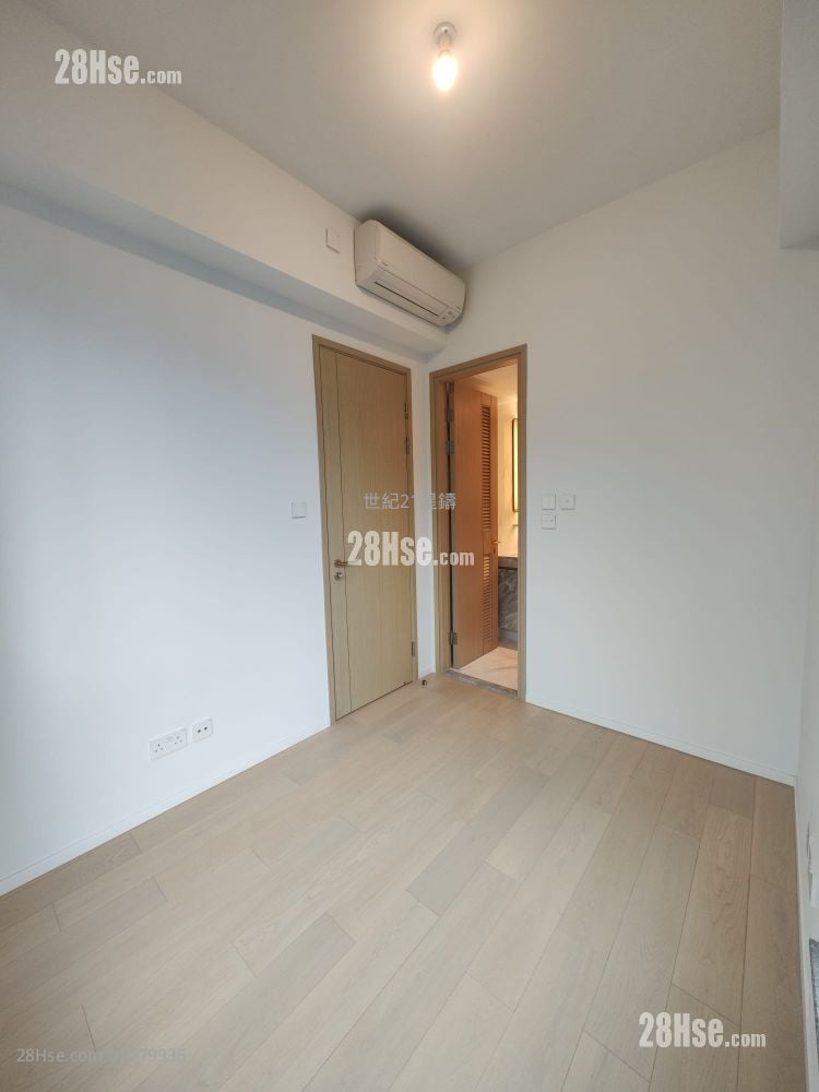 Double Coast Rental 1 Bedroom , 1 Bathroom 320 ft²