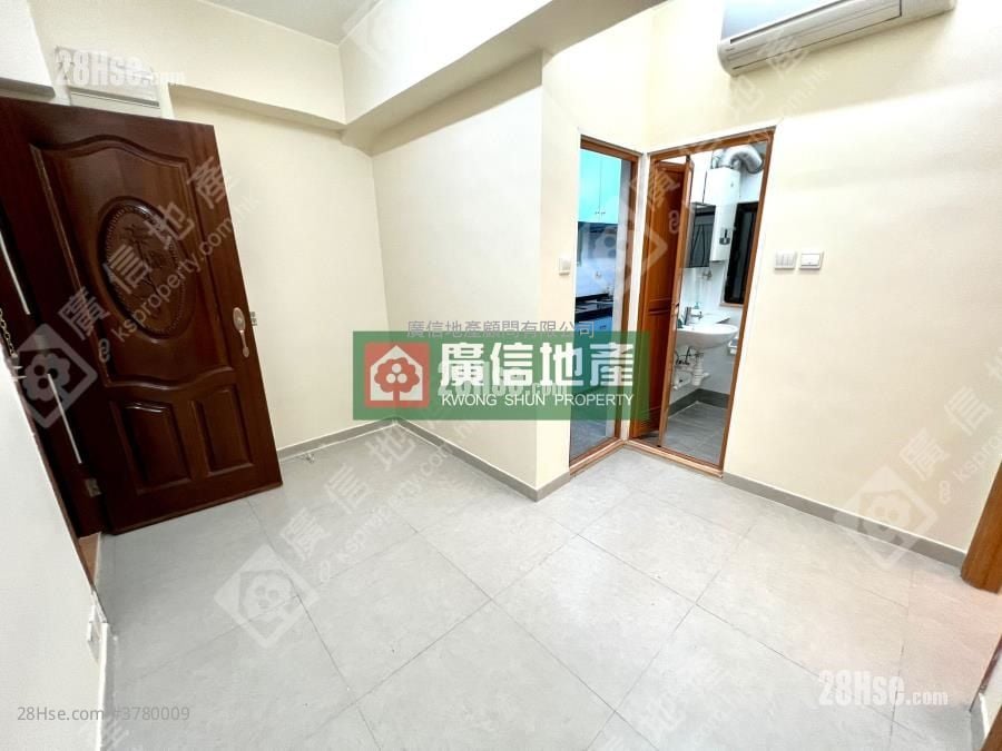 德仁大厦 售盘 2 房 , 1 浴室 302 平方尺