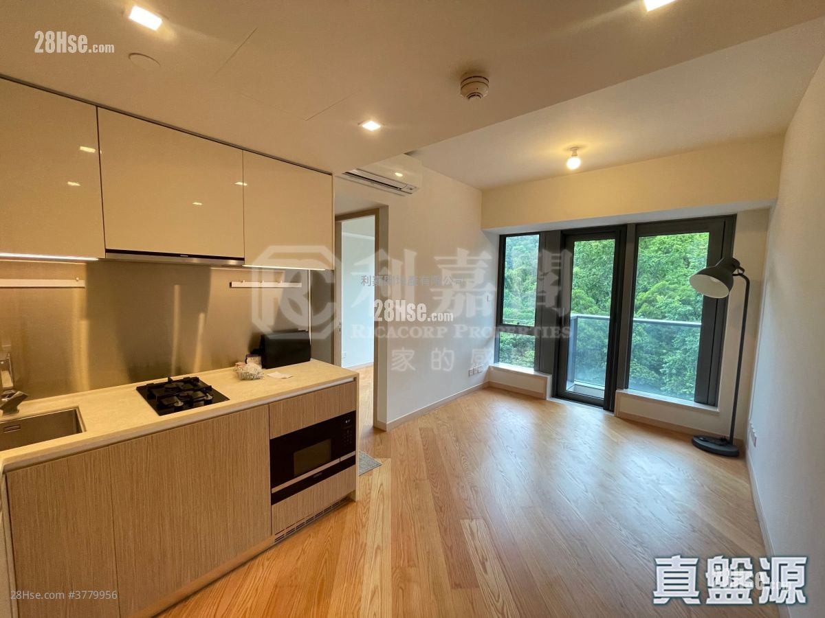 The Regent Sell 2 Bedrooms 457 ft²