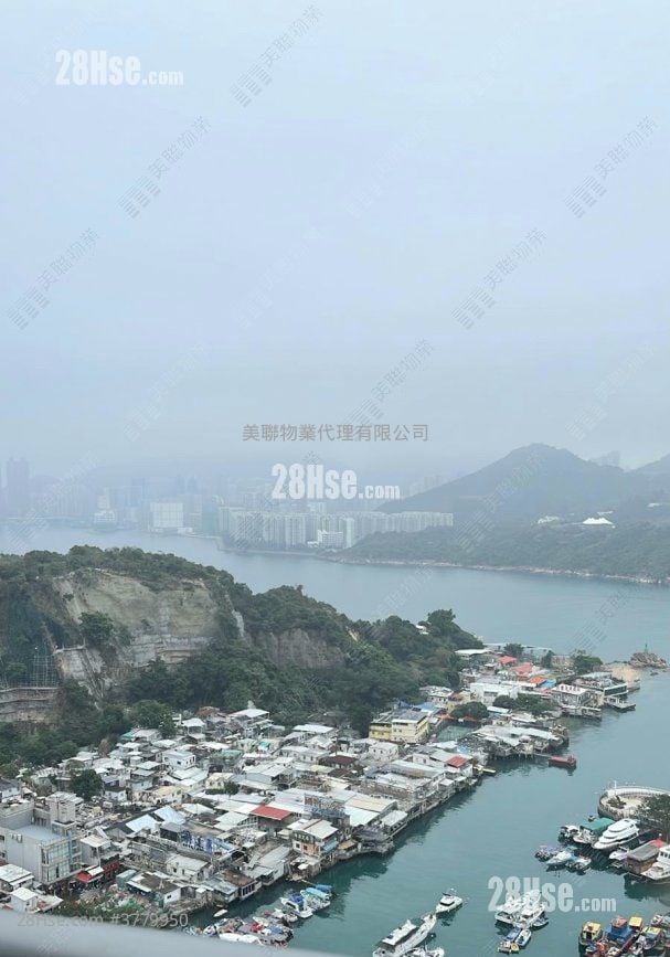 Ocean One Sell 2 Bedrooms 559 ft²