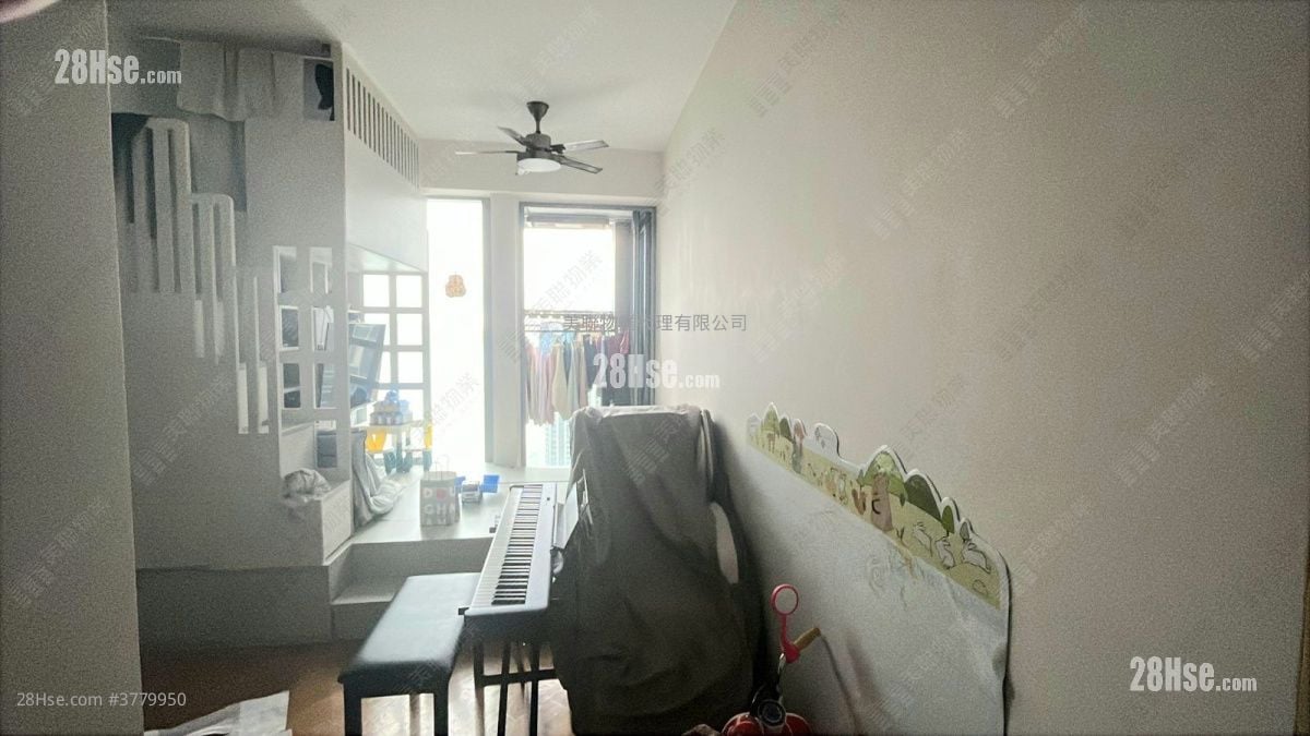 Ocean One Sell 2 Bedrooms 559 ft²