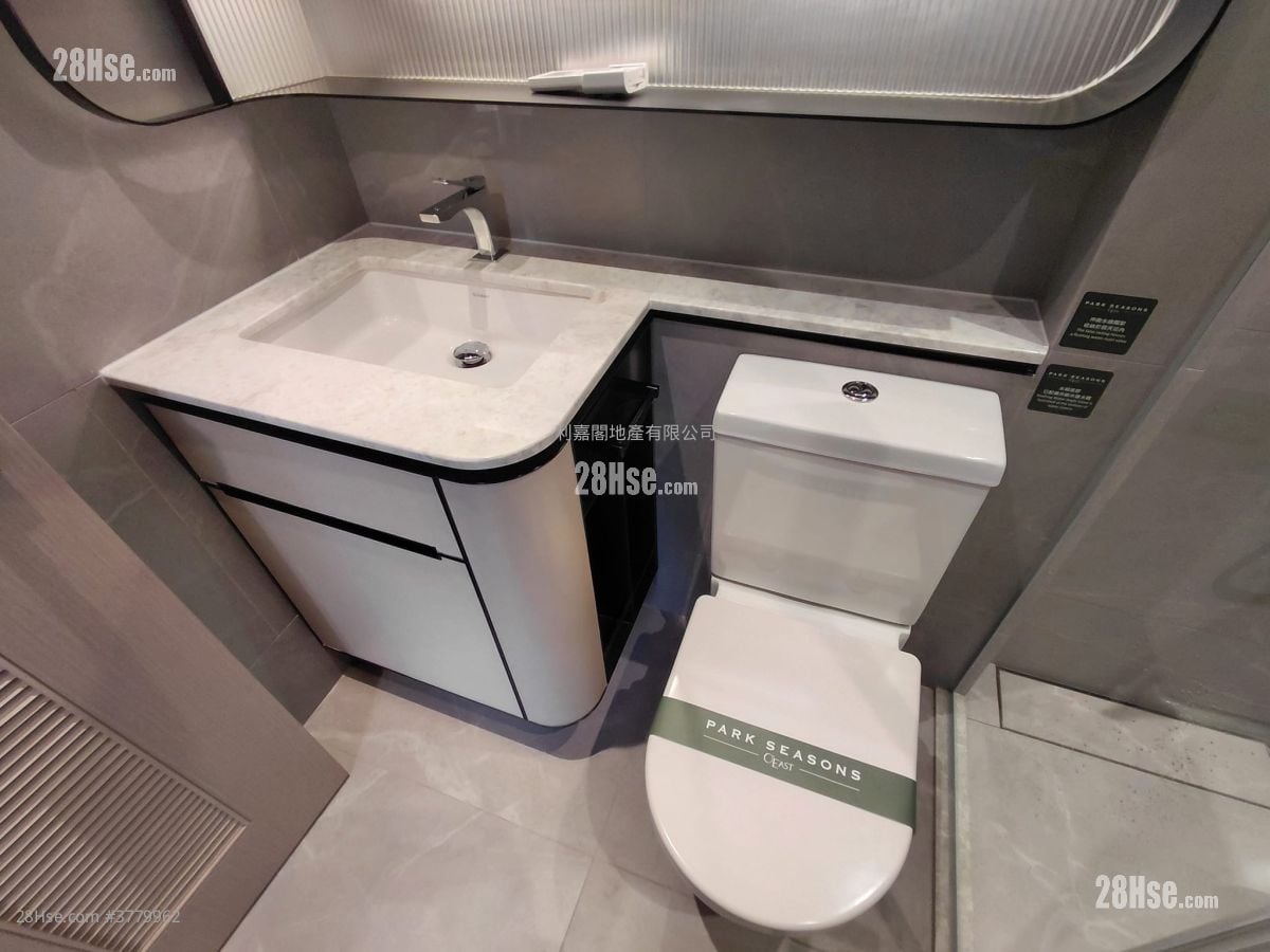 Park Seasons 售盘 1 房 327 平方尺